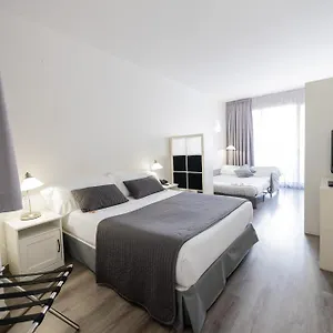 Aparthotel Atenea Calabria, Barcelona
