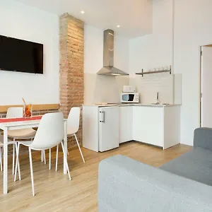 Aparthotel Bcnstop Parc Gueell, Barcelona