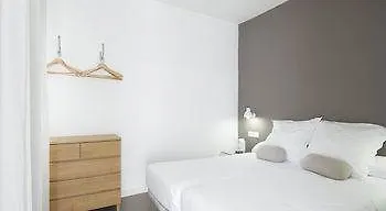 Whotells Sant Antonio Barcelona 3*,